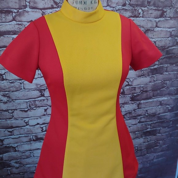 ❤️SOLD❤️Vintage 1970s Burger King Fast Food Restaurant Uniform Top Yellow Orange - Picture 2 of 7